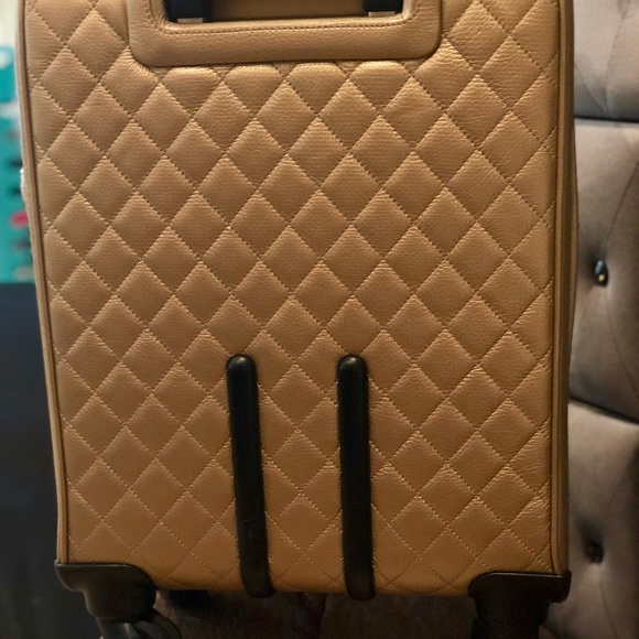 Authentic 18c Chanel Metallic Calfskin Trolley - Picture 5 of 8